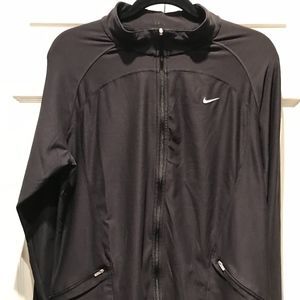 Black NIKE zip-up Jacket size 16/18