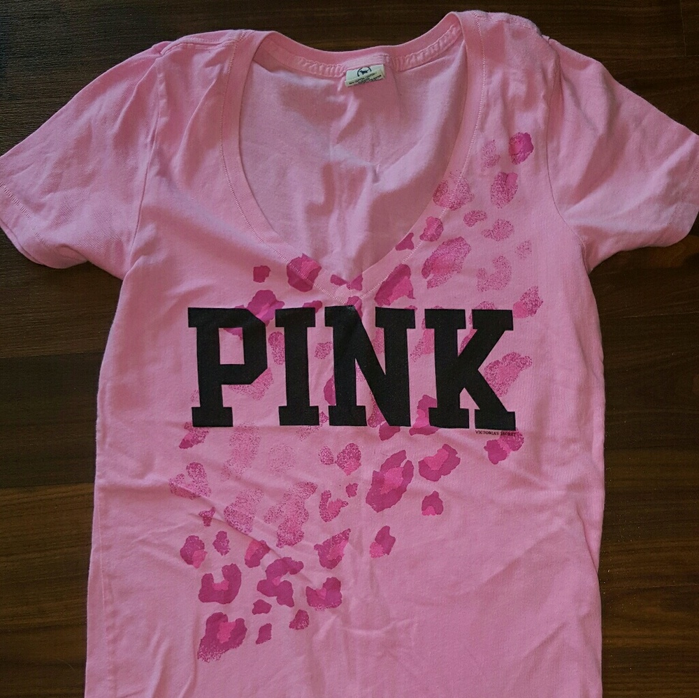 Pink tshirt