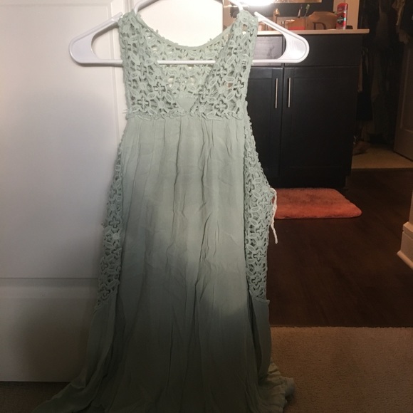 Dress/top - Picture 2 of 2