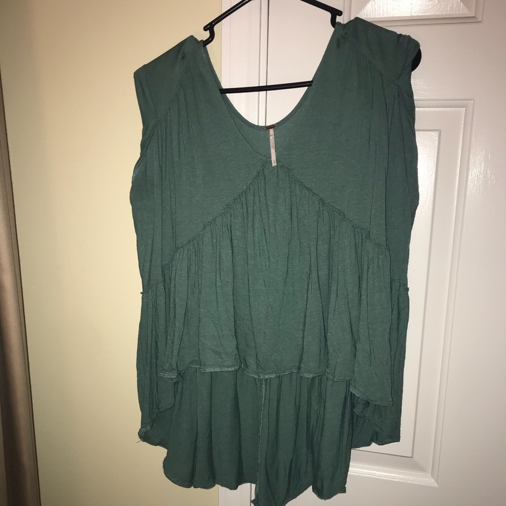 *** FREE PEOPLE ***