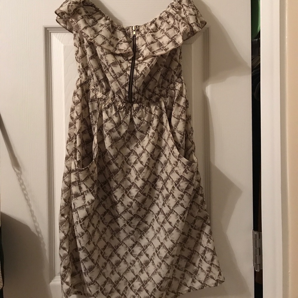 Strapless dress