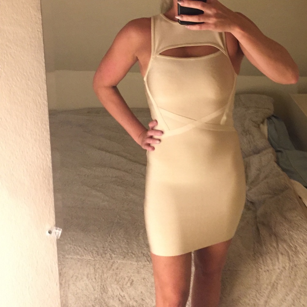 Bebe Body Con - Metallic Gold Dress - Never worn - Picture 1 of 8