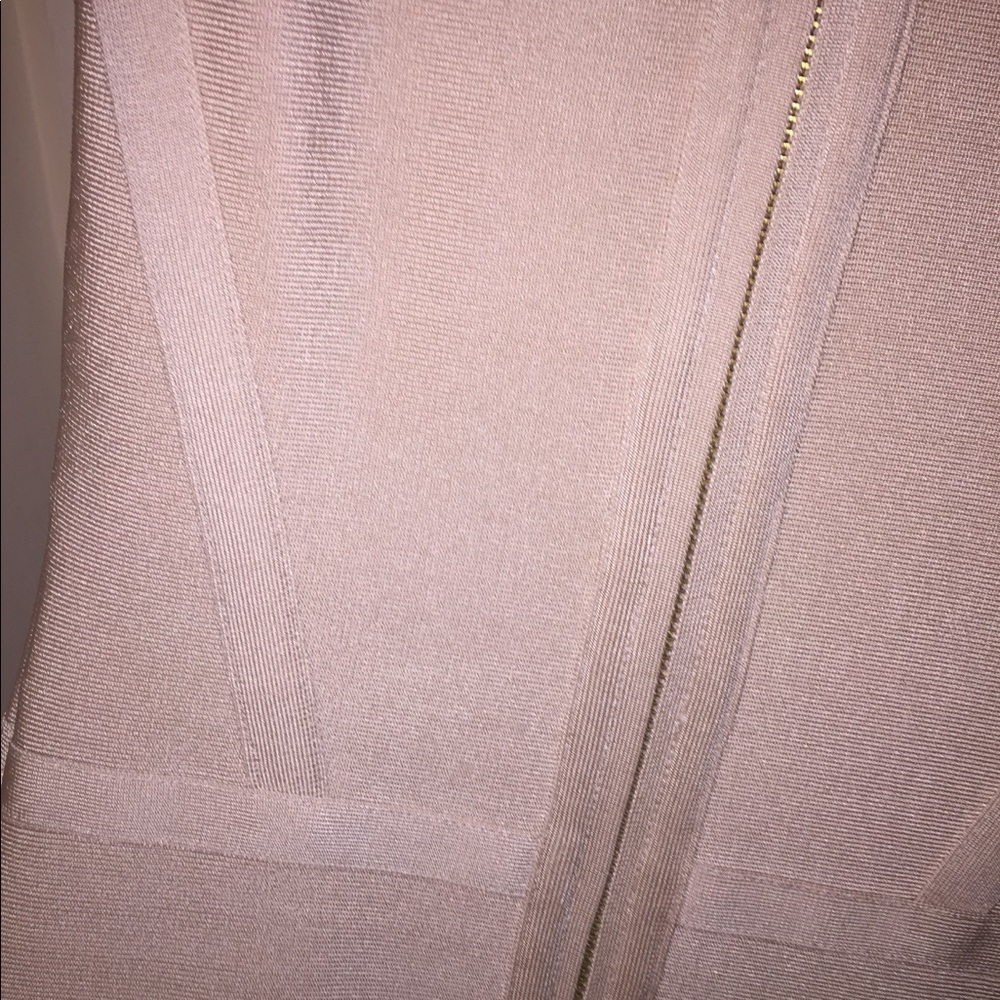 Bebe Body Con - Metallic Gold Dress - Never worn - Picture 8 of 8