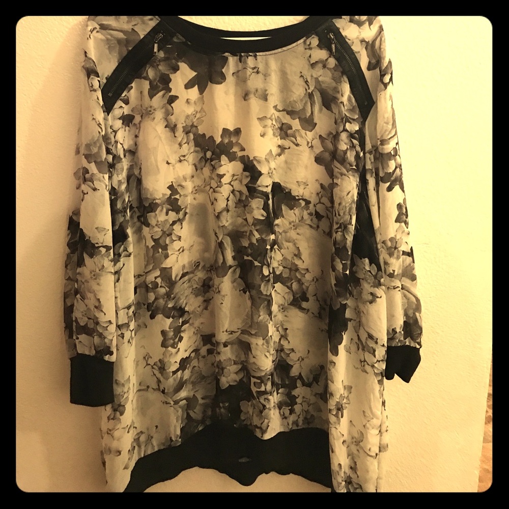 Beautiful 3/4 Sleeve Blouse