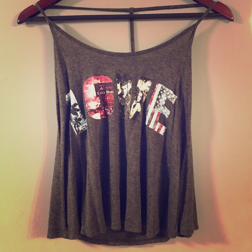 American “LOVE” crop top