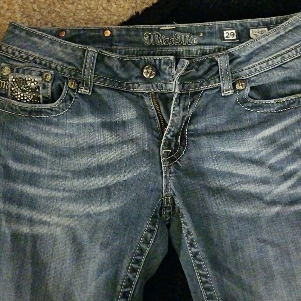 Jeans - Picture 3 of 4