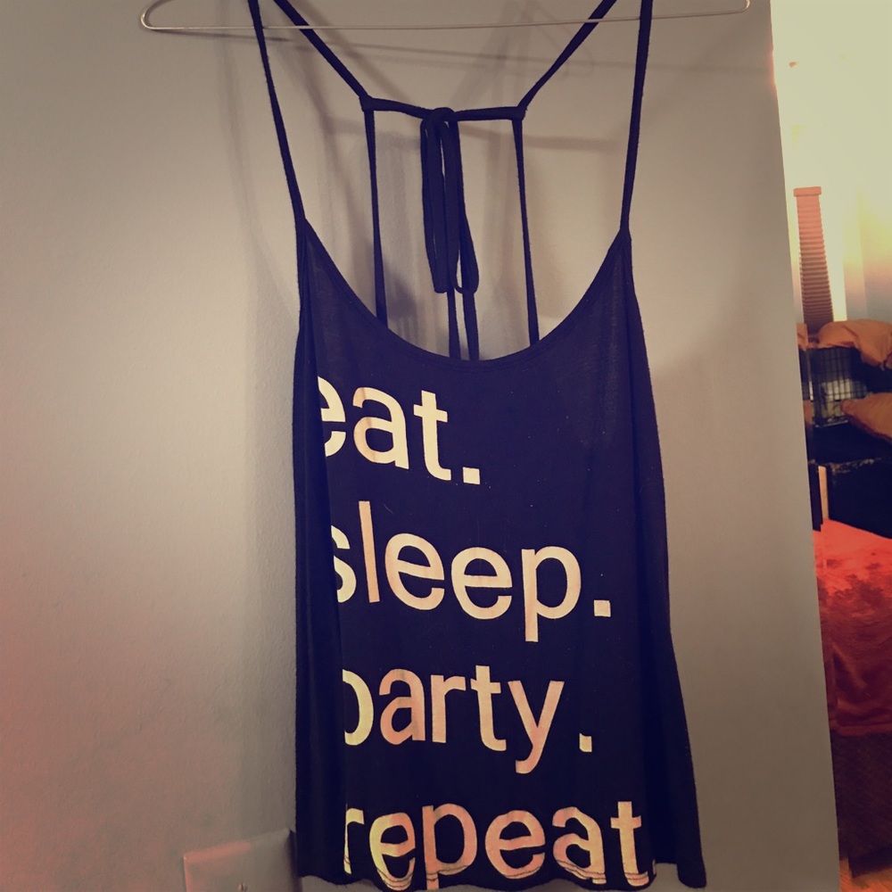 Graphic semi crop tie back top