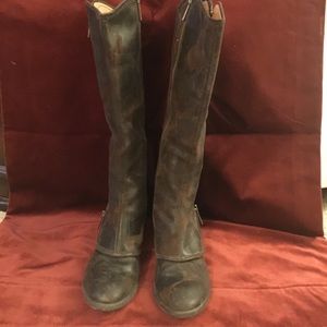 Donald J Pliner Leather Boots