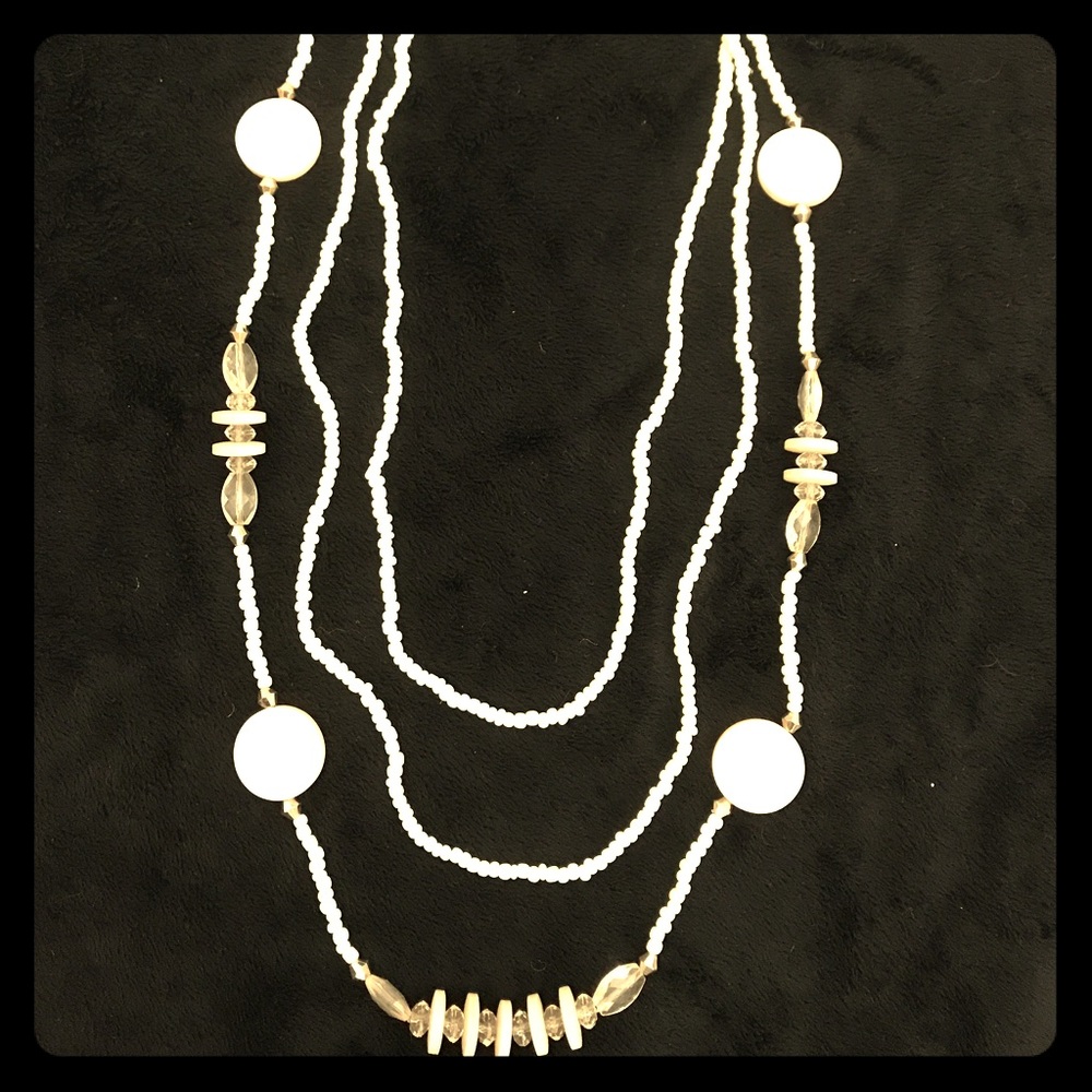 Pearl like beads W clear beads 3 strand necklace