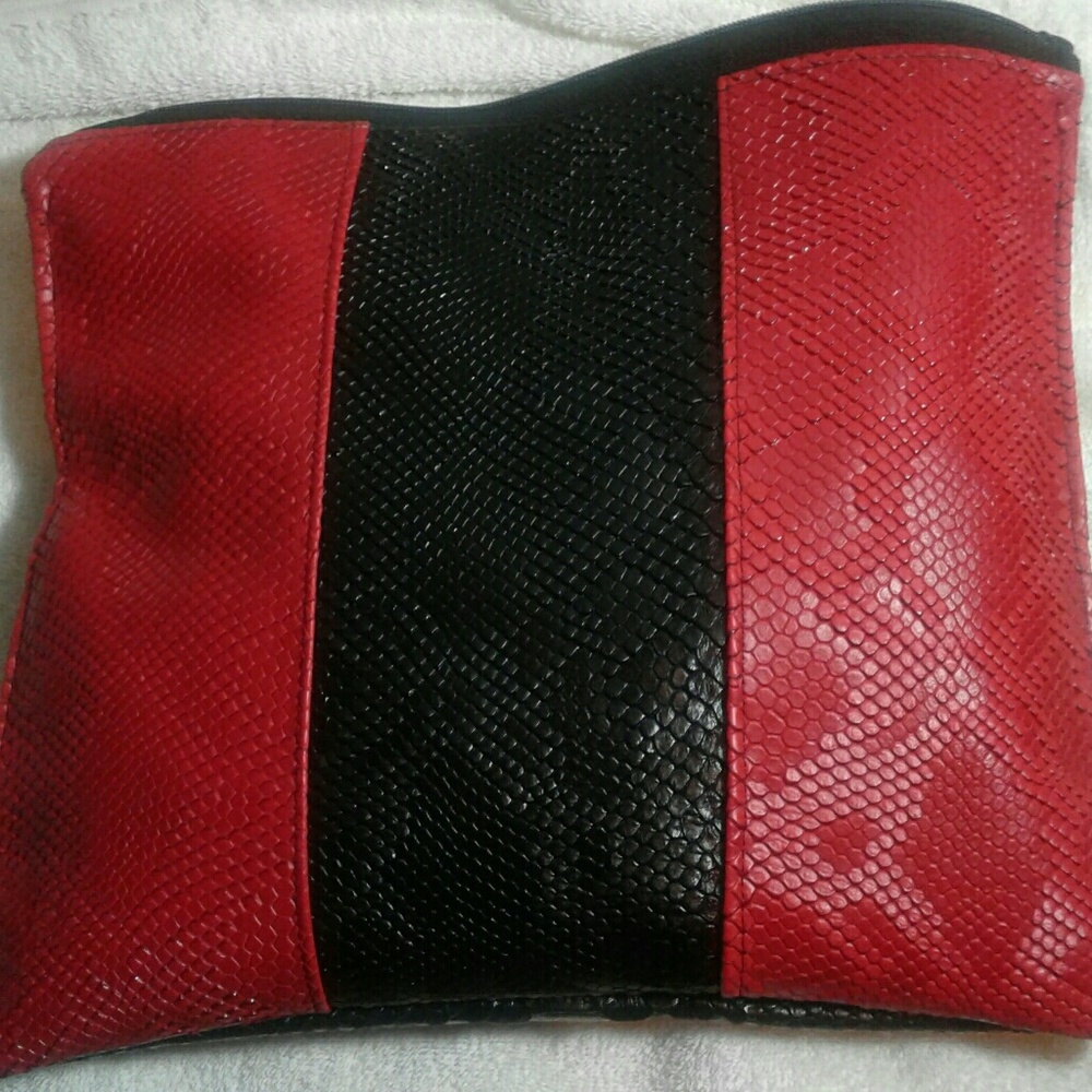Handmade Triple Midi bag by me