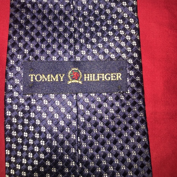 Vintage Tommy Hilfiger Limited Formal Tie - Picture 2 of 4