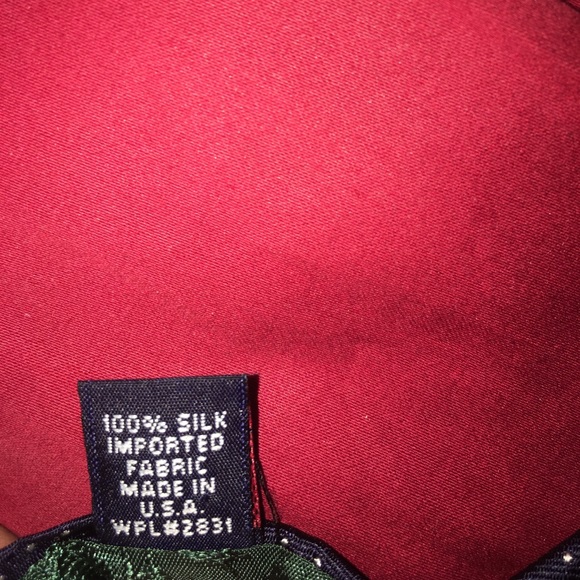 Vintage Tommy Hilfiger Limited Formal Tie - Picture 4 of 4