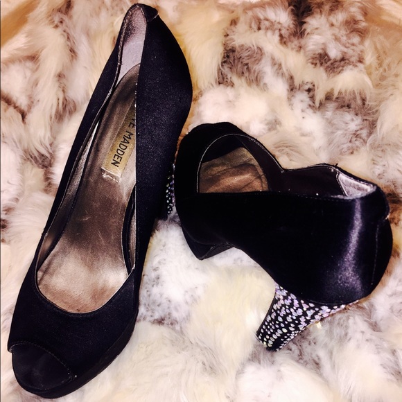 ✨STEVE MADDEN CRYSTAL PUMPS!✨ - Picture 4 of 6