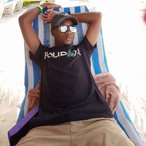 Meet your Posher, Dellano