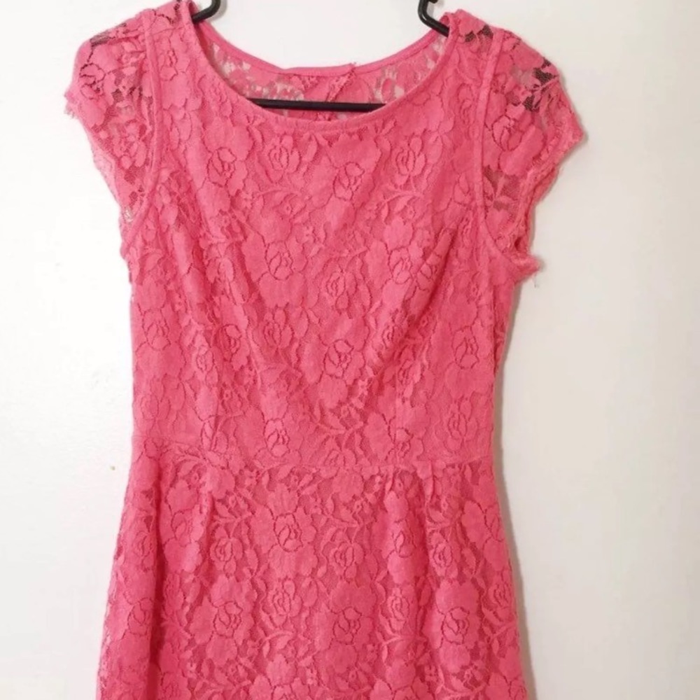 Forever 21 pink lace dress
