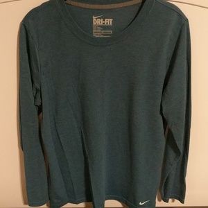 Nike casual long sleeve t-shirt