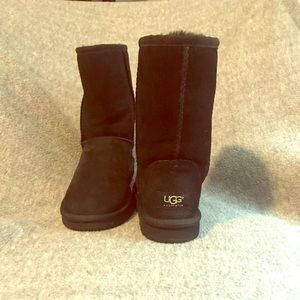 Classic Short Uggs