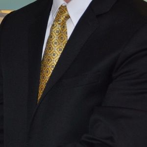 Jos A Bank yellow tie mens Professional 100% Silk