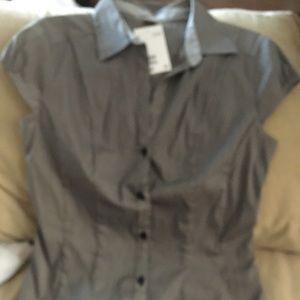 Short sleeve button down shirt NWT sz 6