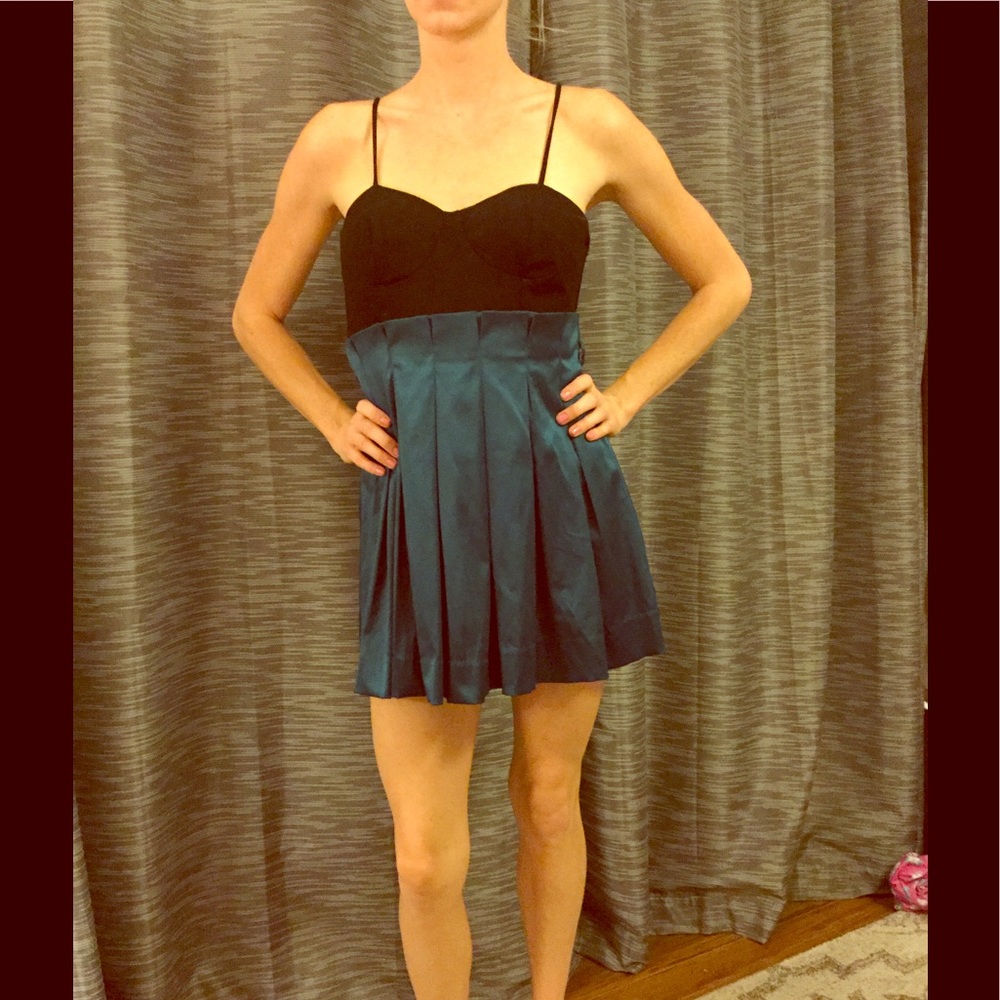 XXI teal/black mini dress