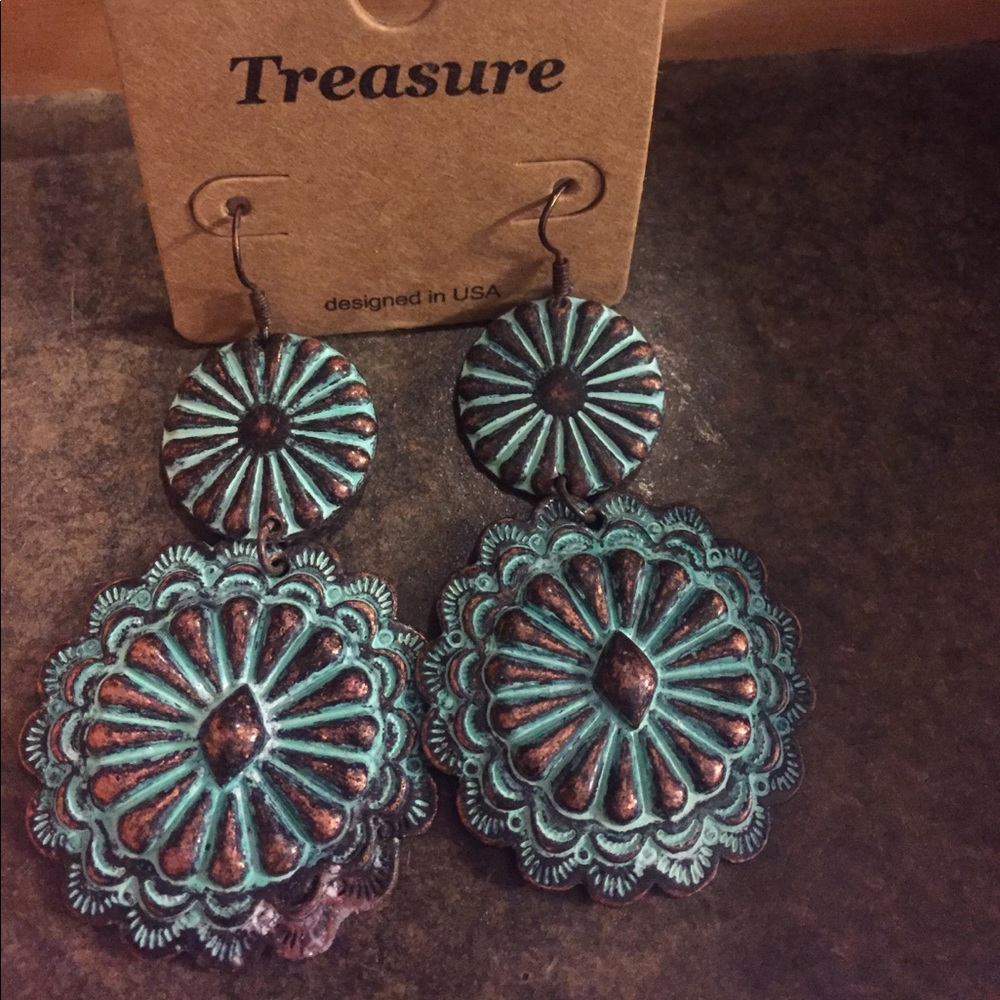 Rustic turquoise earrings