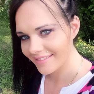 Meet your Posher, Abby