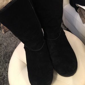 EMU black boots EMU black boots