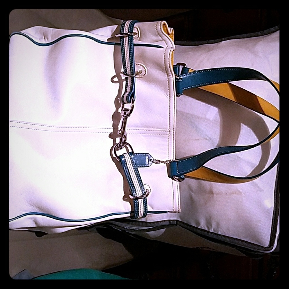 Coach tote