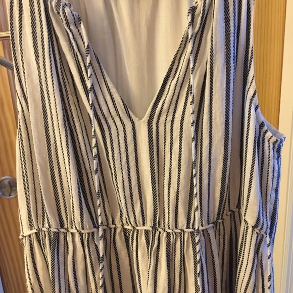 Ann Taylor Loft Dress - Picture 2 of 3