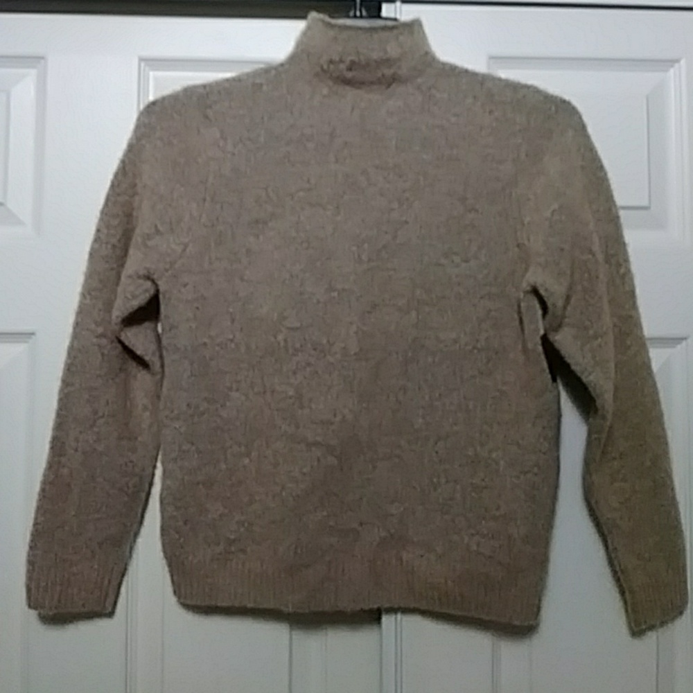 Sweater - Picture 2 of 4