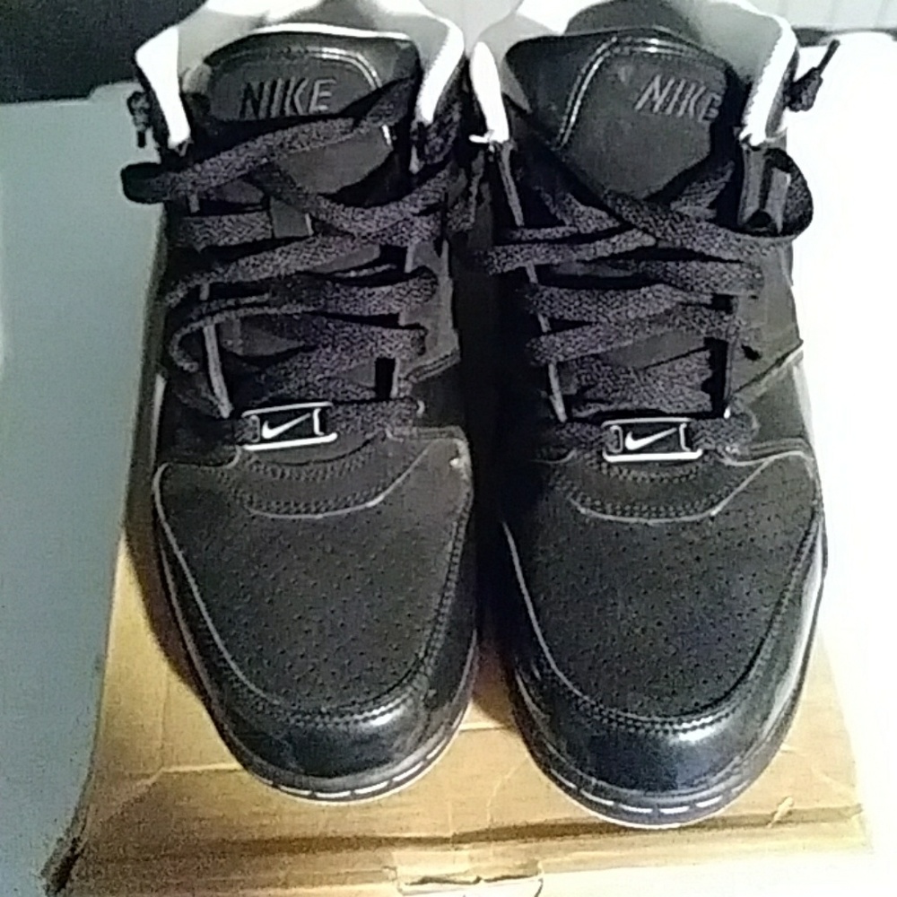 Mens Used nike air prestige sz 11