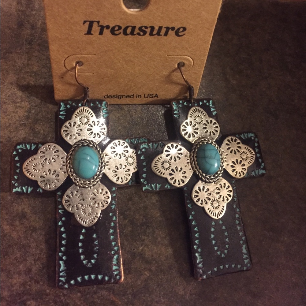 Super cute cross earrings :)