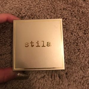 Stila heavens hue highlighter