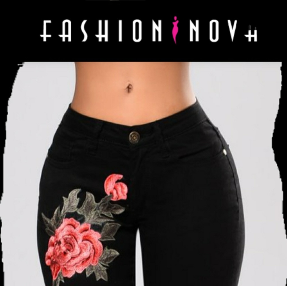 Fashion nova black jeans
