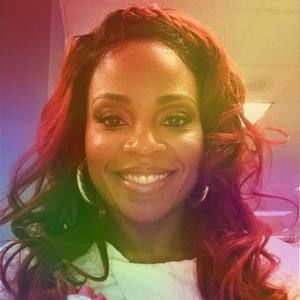 Meet your Posher, Crystal