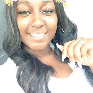 Meet your Posher, Rene