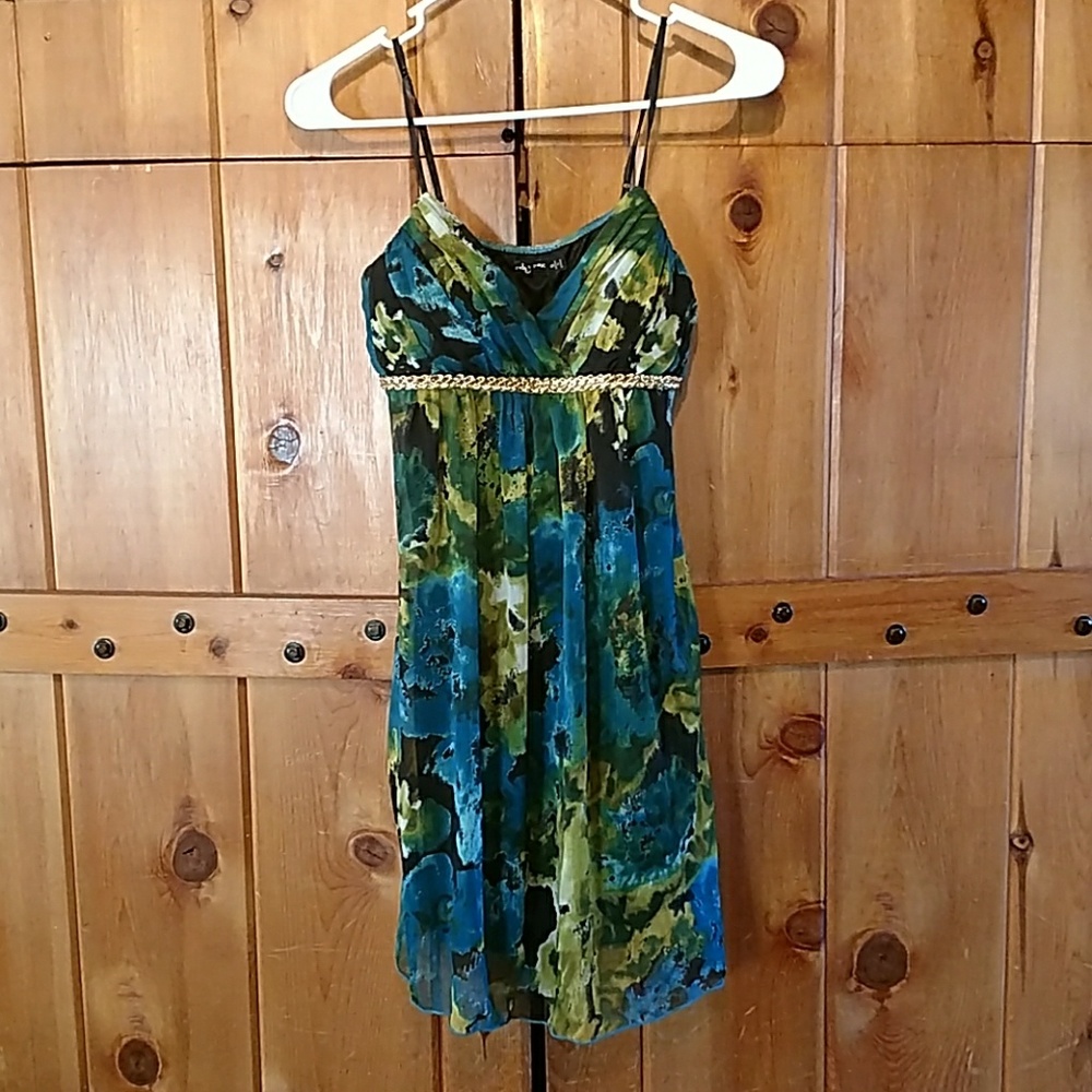 👗NWOT woman's sm Gorgeous sun dress 👗