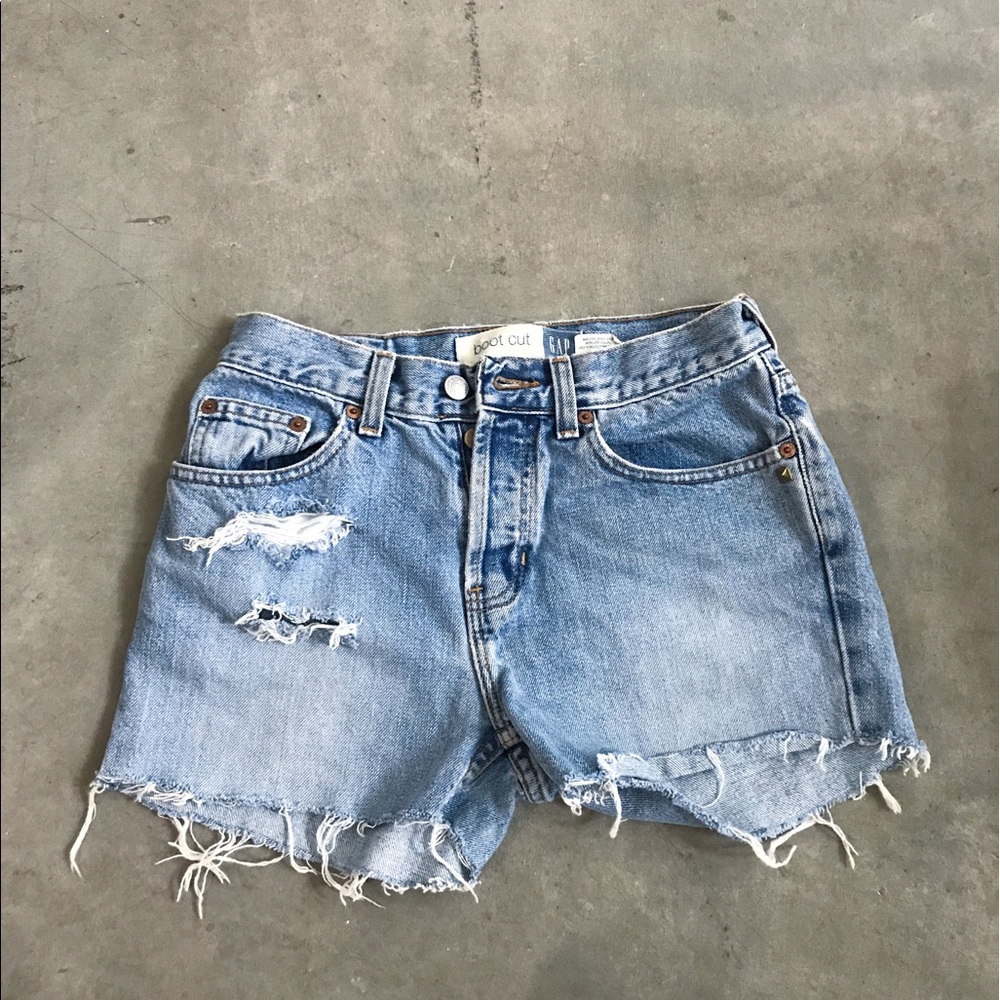 Vintage Gap cut off denim shorts