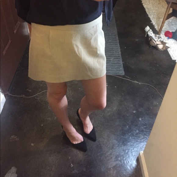 Vintage Beige Linen Mini Skirt - Picture 12 of 14