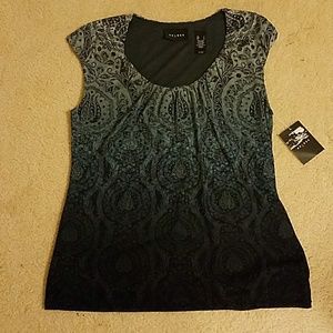 Patterned sleeveless top