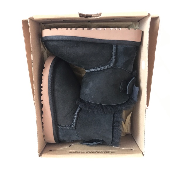 UGG Other - 👢 Ugg T Kandice Black