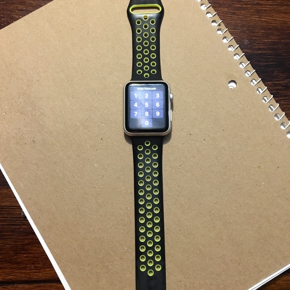 Apple Sports Watch Bands 42MM Large - Picture 3 of 3