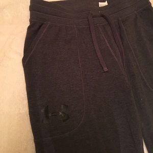 Underarmour lounge pants, size S
