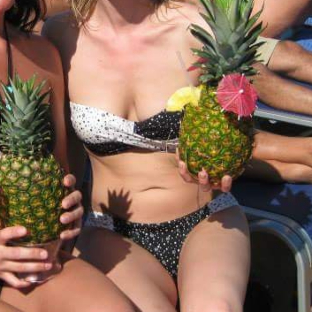 SOLD: Victoria's Secret bikini set