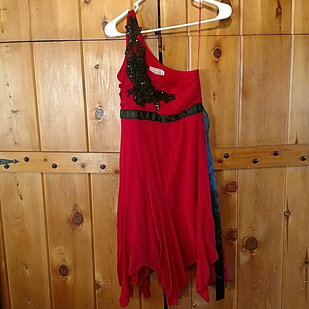 NWOT woman's sun/ party dress size 6