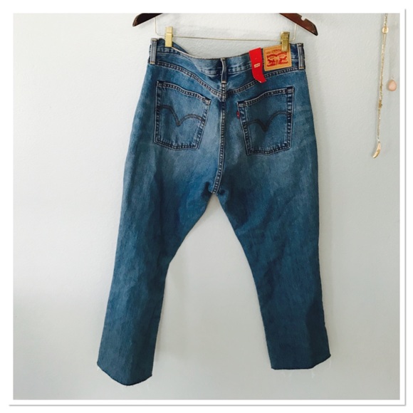 ✨Only 1 left ✨NWT Levi's raw hem kick flare Jeans - Picture 8 of 8