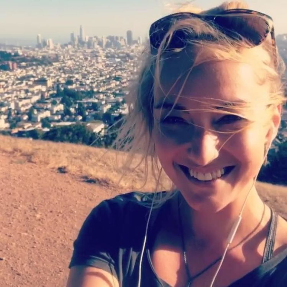 Meet your Posher, Kara