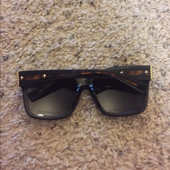 Balmain Sunglasses main image 5