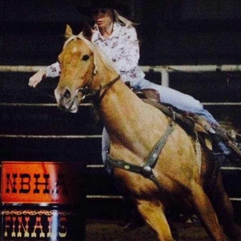 Meet your Posher, Tarrah