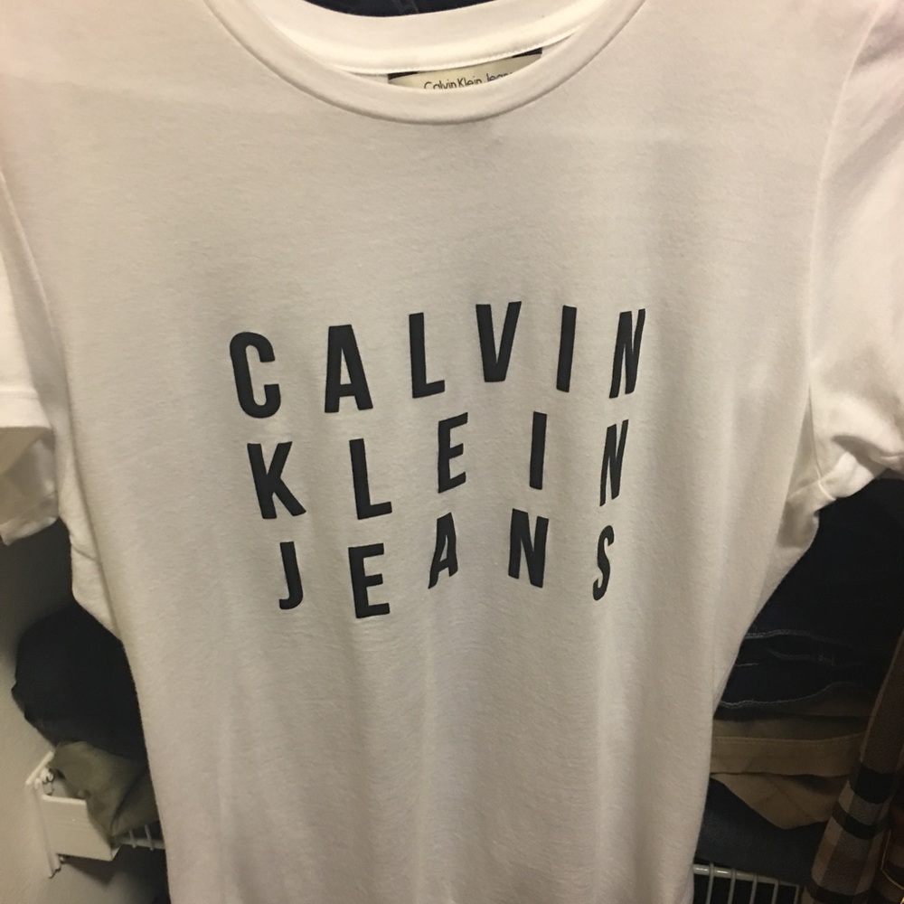 Calvin Klein top